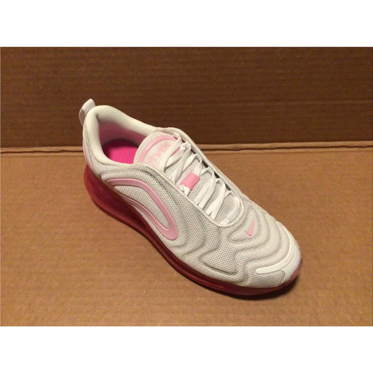 Nike shoes - Nike Air Max 720 - Air Max - Pink 4