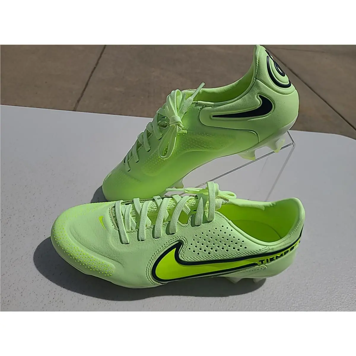 Men`s 6.5 Nike Legend 9 Pro FG Barely Volt Summit White Soccer Cleats