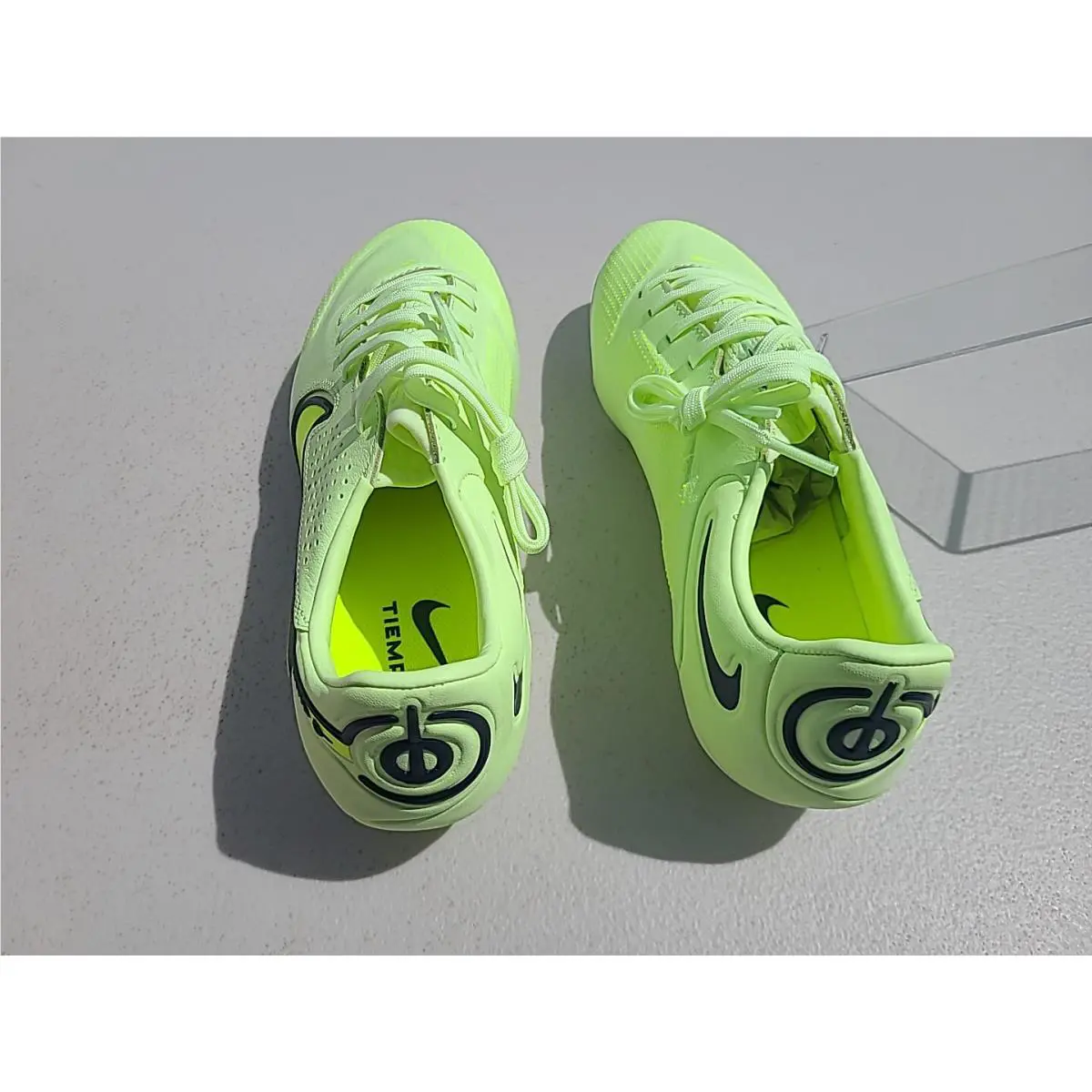 Nike shoes - Nike Legend - Legend - DA1175-705 - Green (UPC: 196604199889) 0