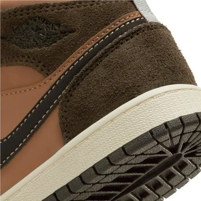 Nike shoes - Air Jordan 1 Mid - Air Mid - DC7249-200 - Brown 6