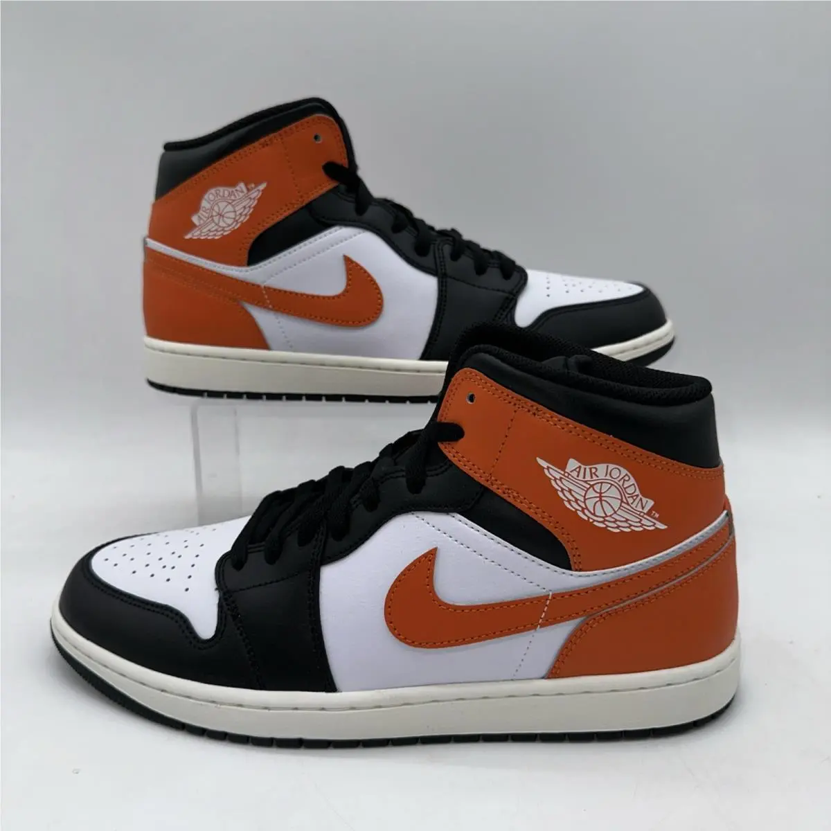 Men`s Size 11.5 Air Jordan 1 Mid DQ8426 801 Black/orange Basketball by Nike