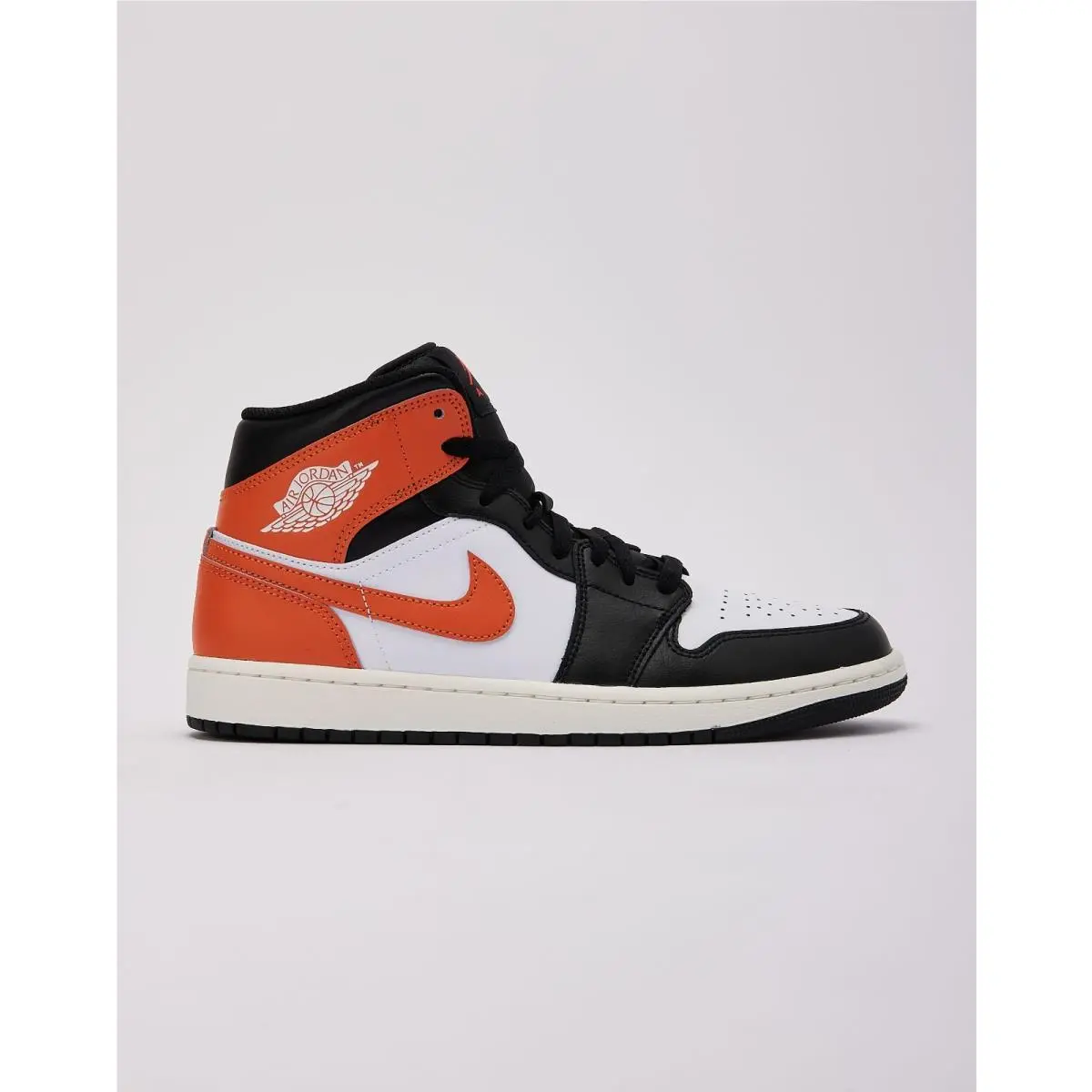 Nike Air Jordan 1 Mid Black Toe Starfish Orange Shoes Mens Size 8 DQ8426-801