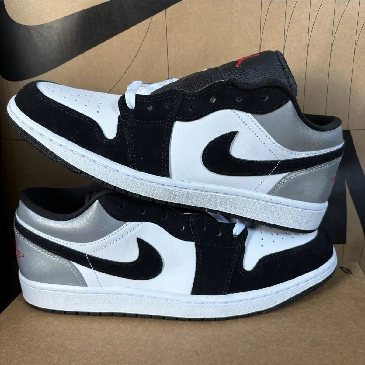 Nike shoes - Air Jordan 1 Low SE - HF3148-106 - Silver 0