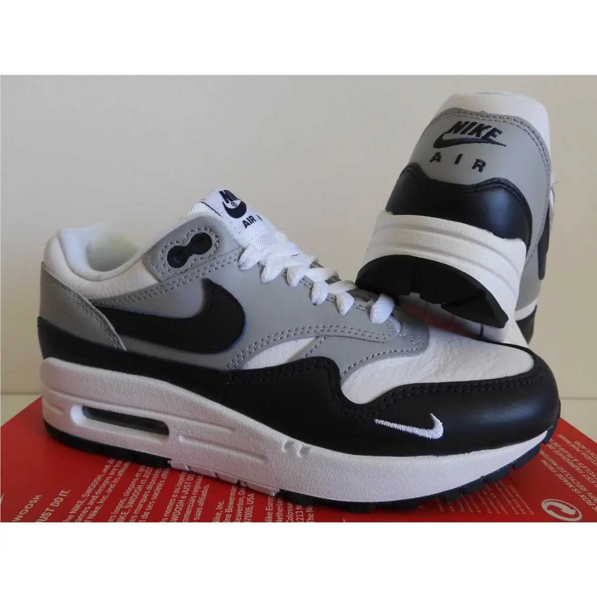 Nike shoes - Nike Air Max 1 - Air Max - White (UPC: 194958313029) 0