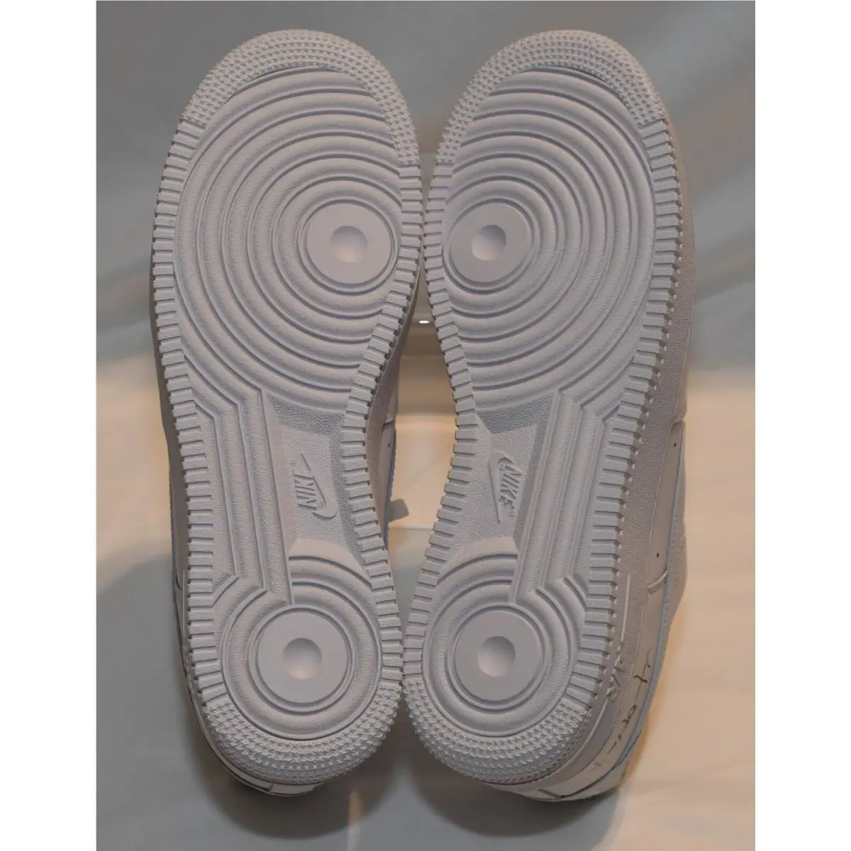 Nike shoes - White 11