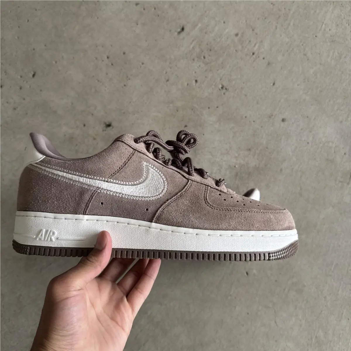 Nike shoes - Nike Air Force 1 - Air Force - HJ4465-200 - Brown 0