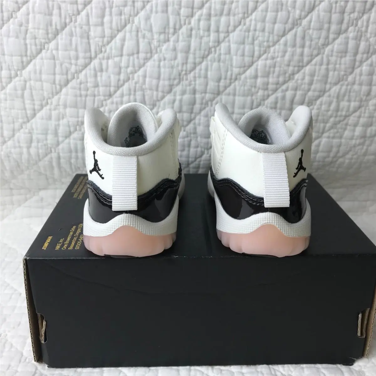 Nike shoes - Air Jordan 11 - Air - DO3856-101 - Sail/Velvet Brown-Atmosphere 4