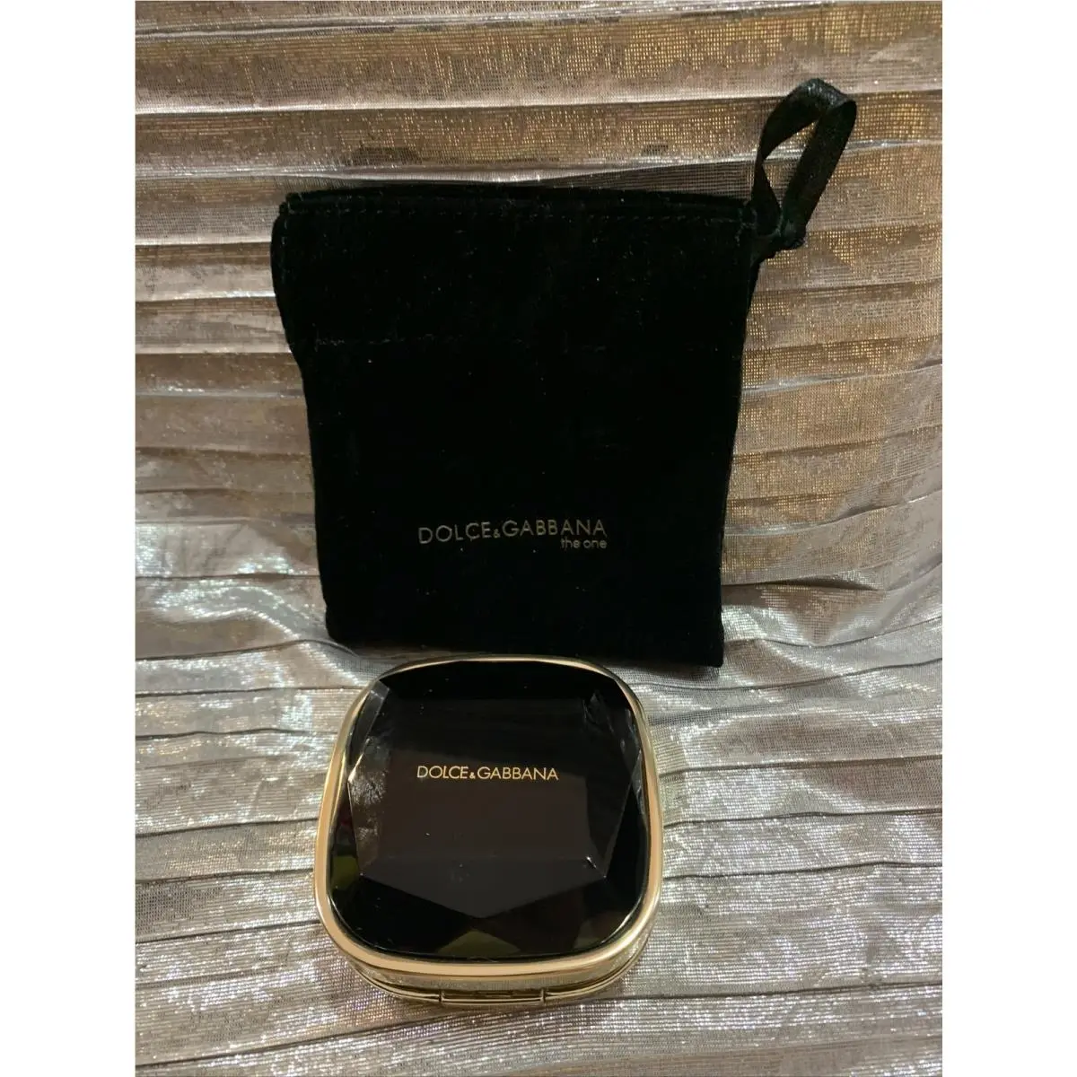 Auth. Dolce Gabbana- The One-compact Travel Mirror Black Gold W Velvet Pouch