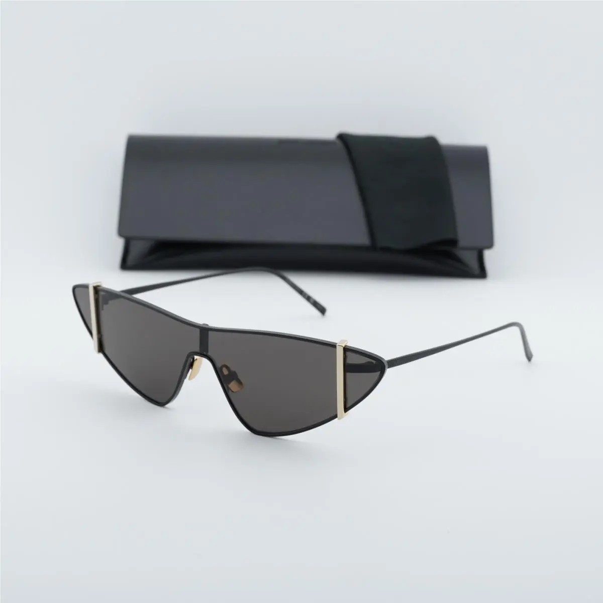 Saint Laurent SL536 001 Black/black 99-1-140 Sunglasses by Yves Saint Laurent