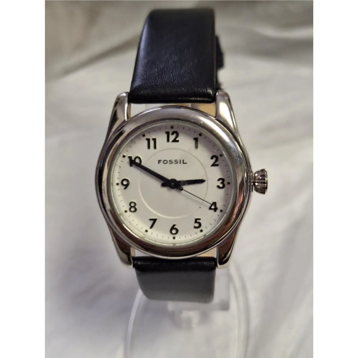 Fossil Ladie`s Vintage VT2619 Stainless Steel Black Leather Watch
