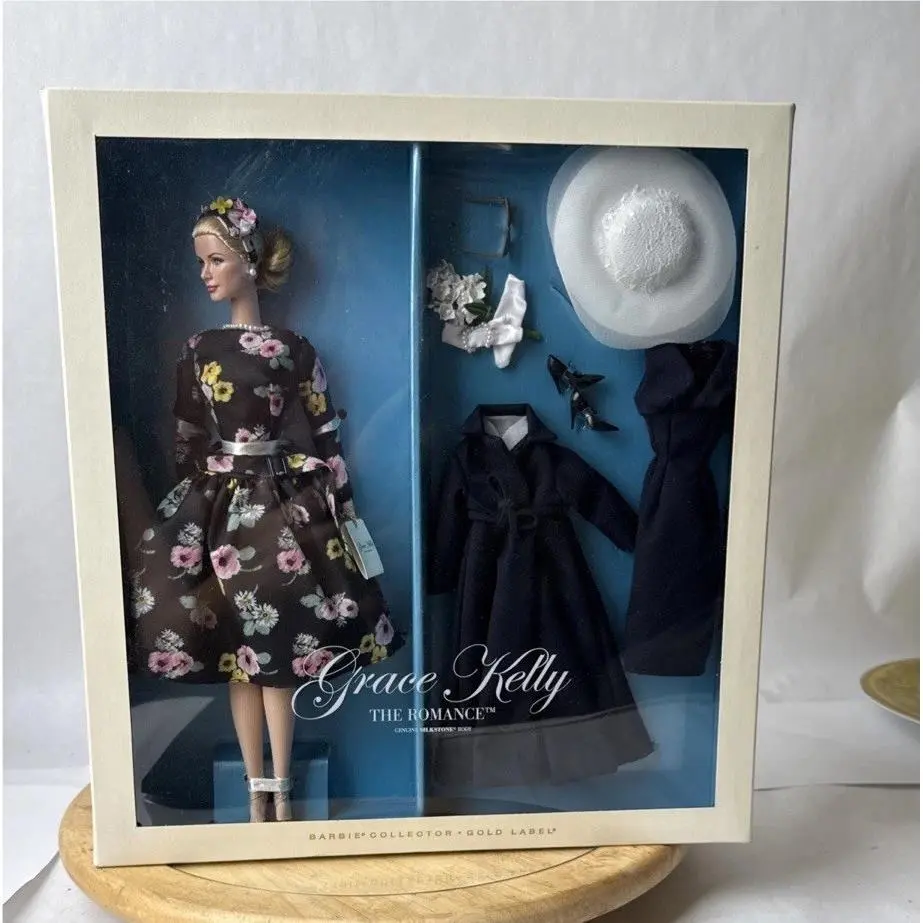 Grace Kelly The Romance Silkstone Barbie Doll Giftset Gold Label T7944 Nrfb
