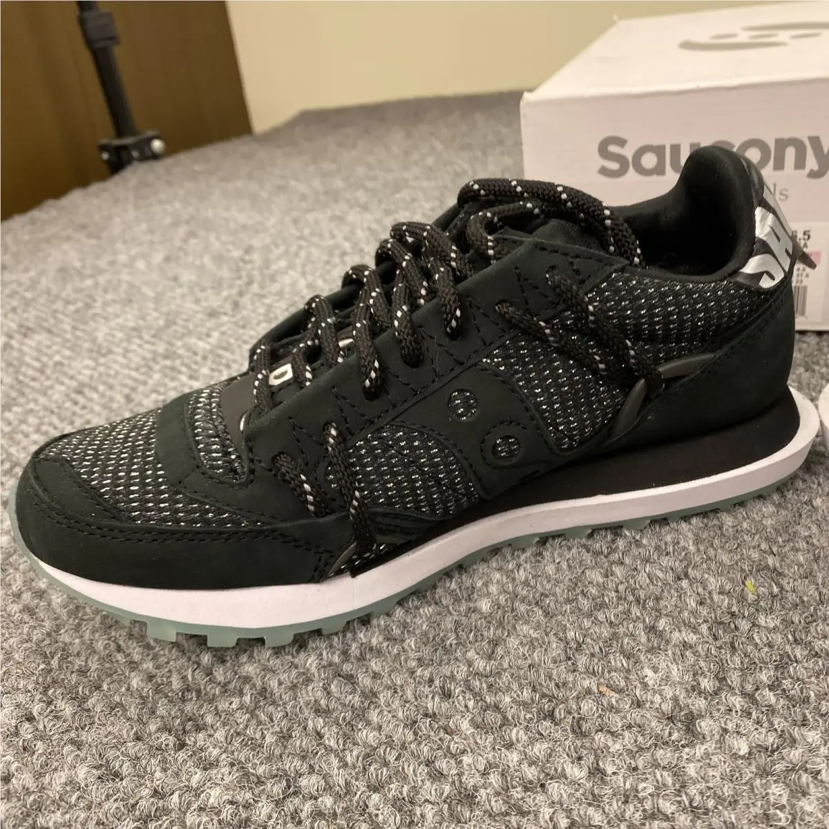 Saucony shoes - Saucony Jazz DST - Jazz DST - S70547-1 - Black 6