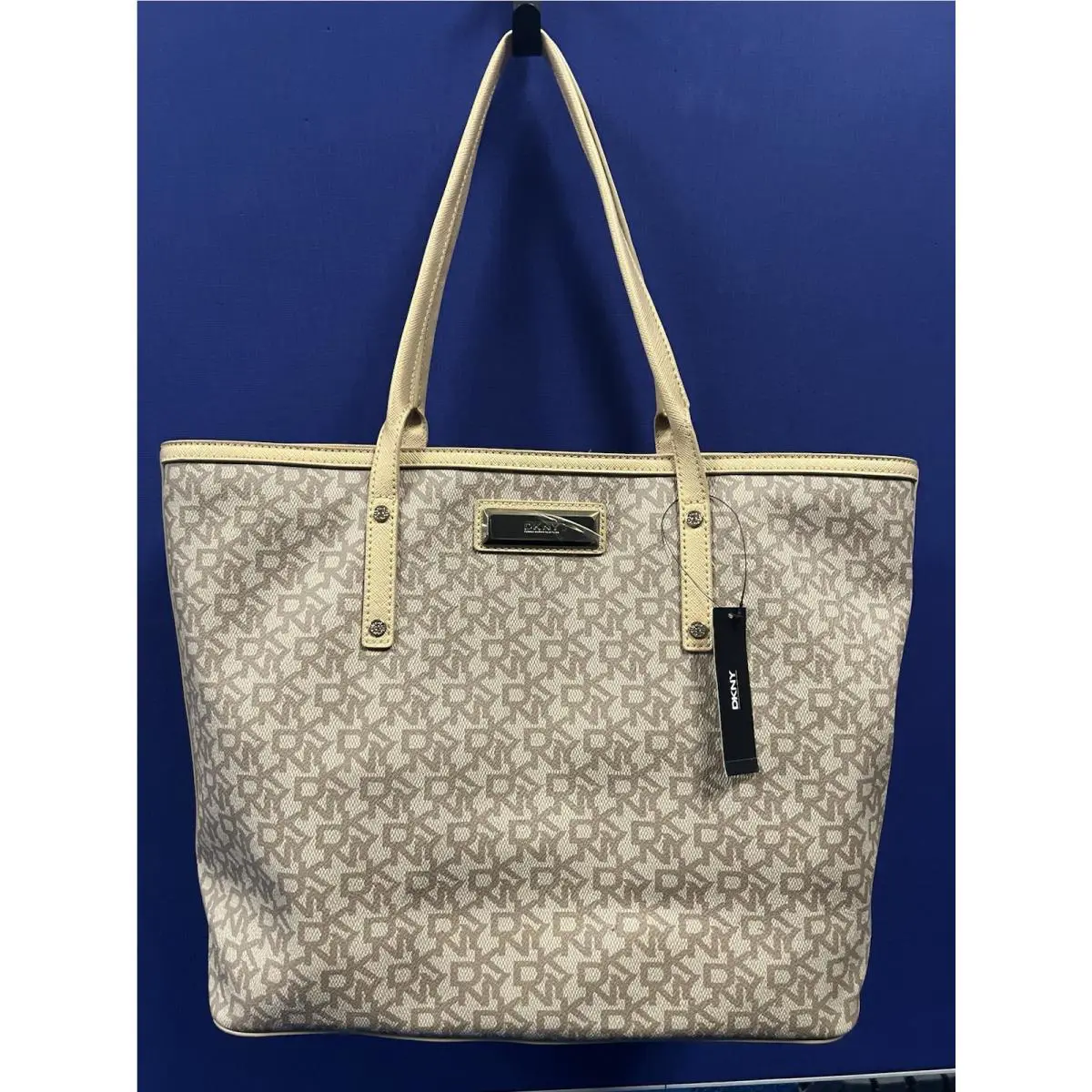 Dkny Large Tote Shoulder Bag Chino Gold