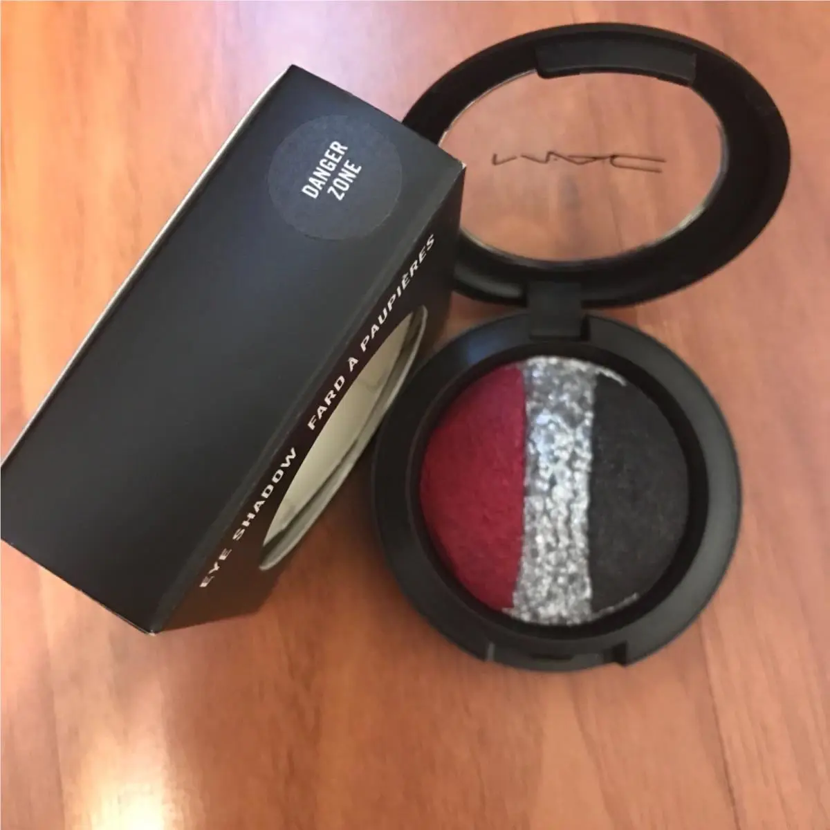 Mac Mineralize Trio Eyeshadow Danger Zone Rare Htf