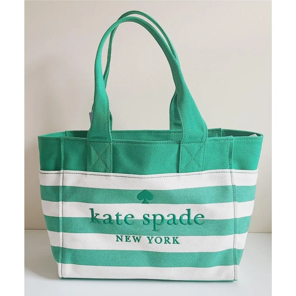 Kate Spade Jett Canvas Large Tote in Green Bean Multi KB695