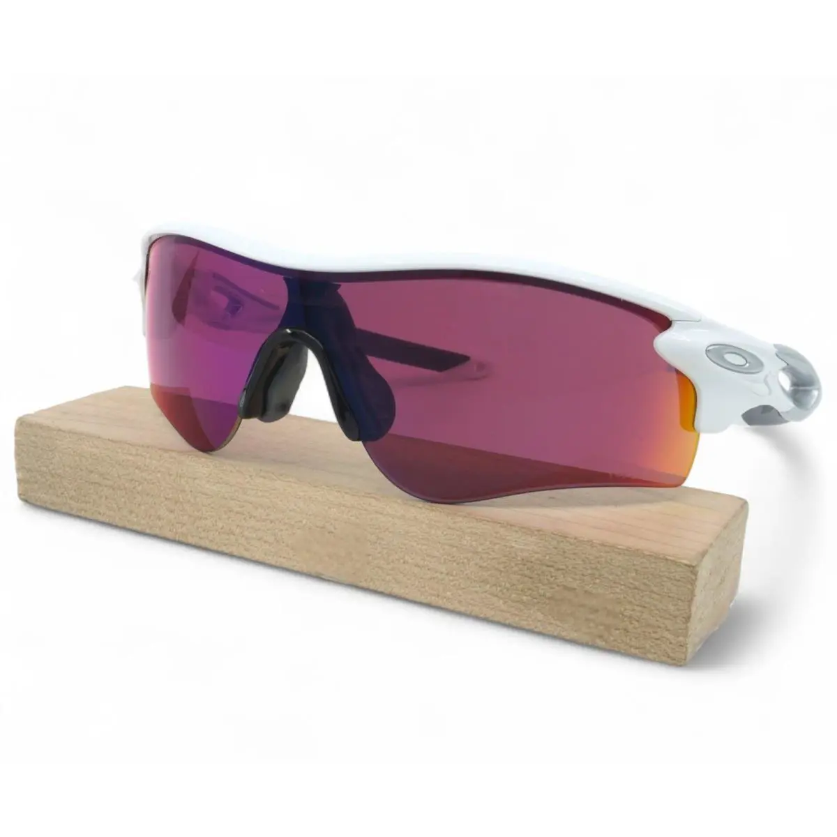 OO9206-26 Mens  Radarlock Path A Sunglasses - White/prizm Field by Oakley