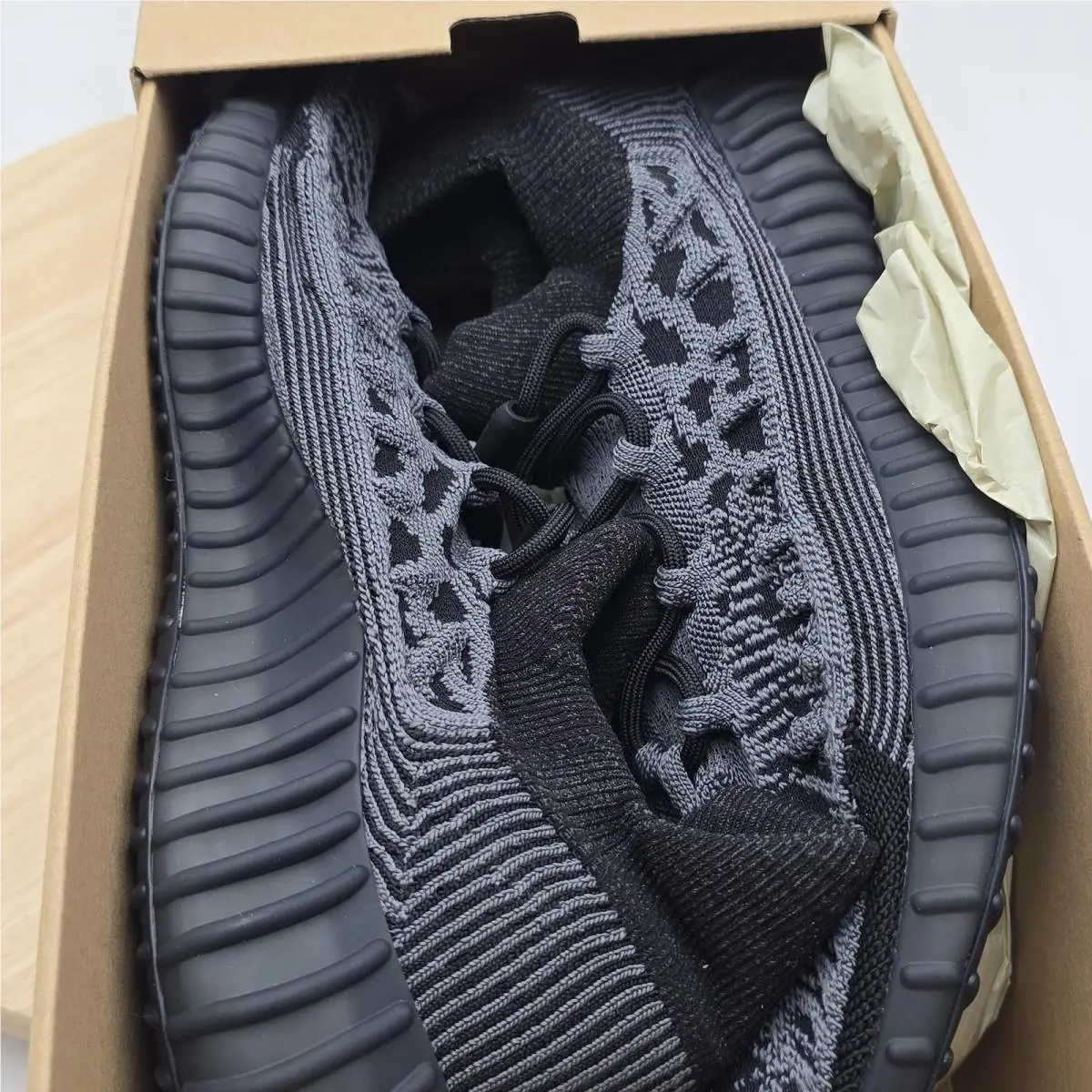 Adidas shoes - adidas YZY 350 V2 CMPCT - IG9606 - Black 5