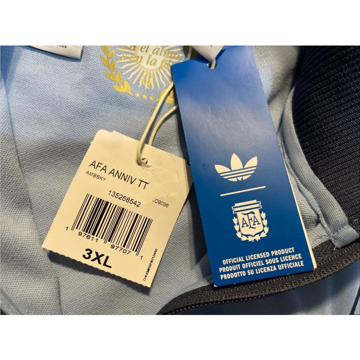 Adidas clothing - ADIDAS JD9096 - Blue 2