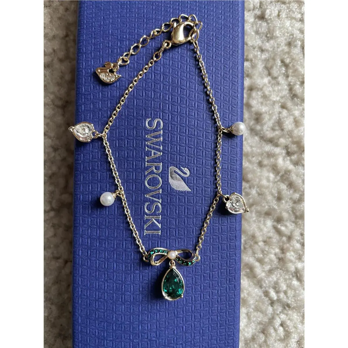 Swarovski Black Baroque Bracelet Gos Bow Emerald Green Crystal 5490981