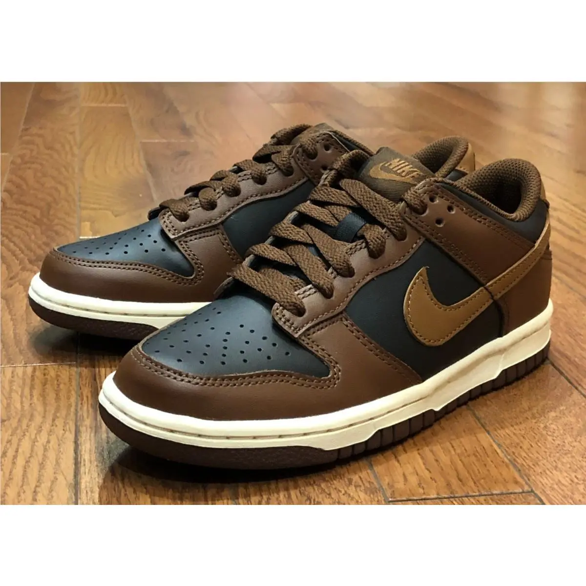 Nike shoes - Nike Dunk Low GS - Dunk Low - Brown 8