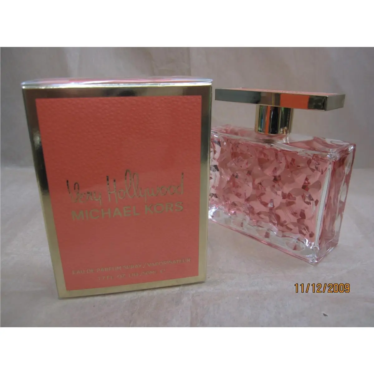 Very Hollywood by Michael Kors 1.7 FL oz / 50 ML Eau De Parfum Spray Box