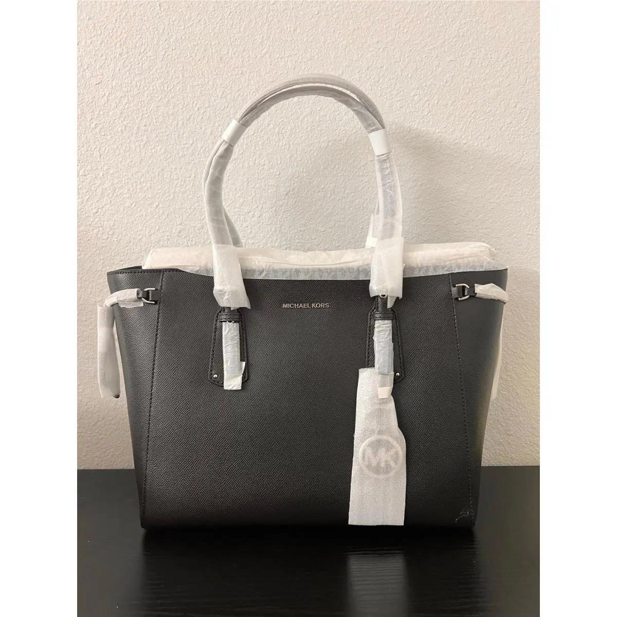 Voyager Medium Crossgrain Leather Tote Bag by Michael Kors