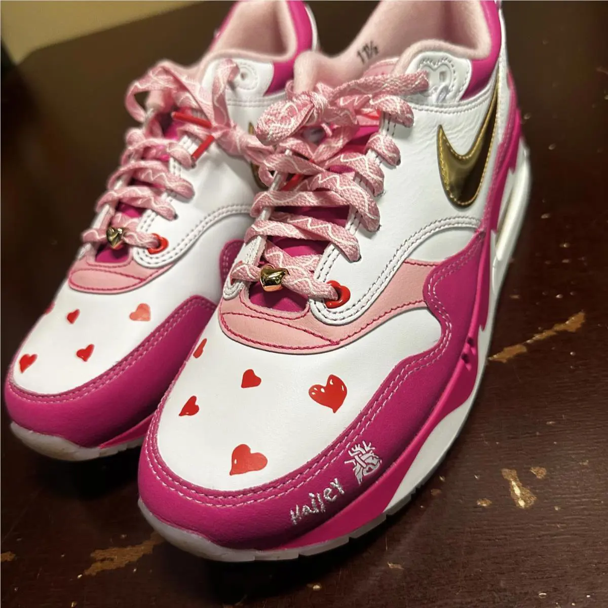 Nike shoes - Pink 1
