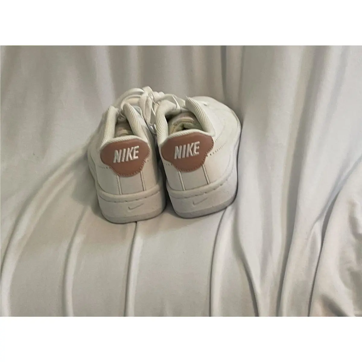 Nike shoes - Nike Court Royale - Court Royale - DQ4127-100 - White 1
