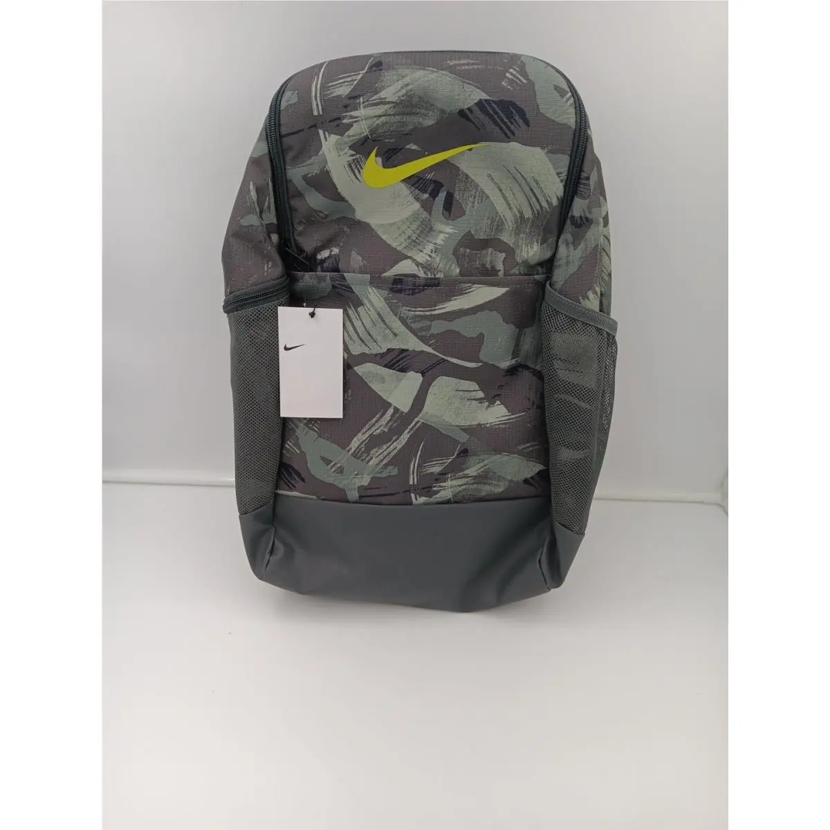 Nike Grey Camo Brasilia Medium 15 Laptop Backpack 24L DR6110-068