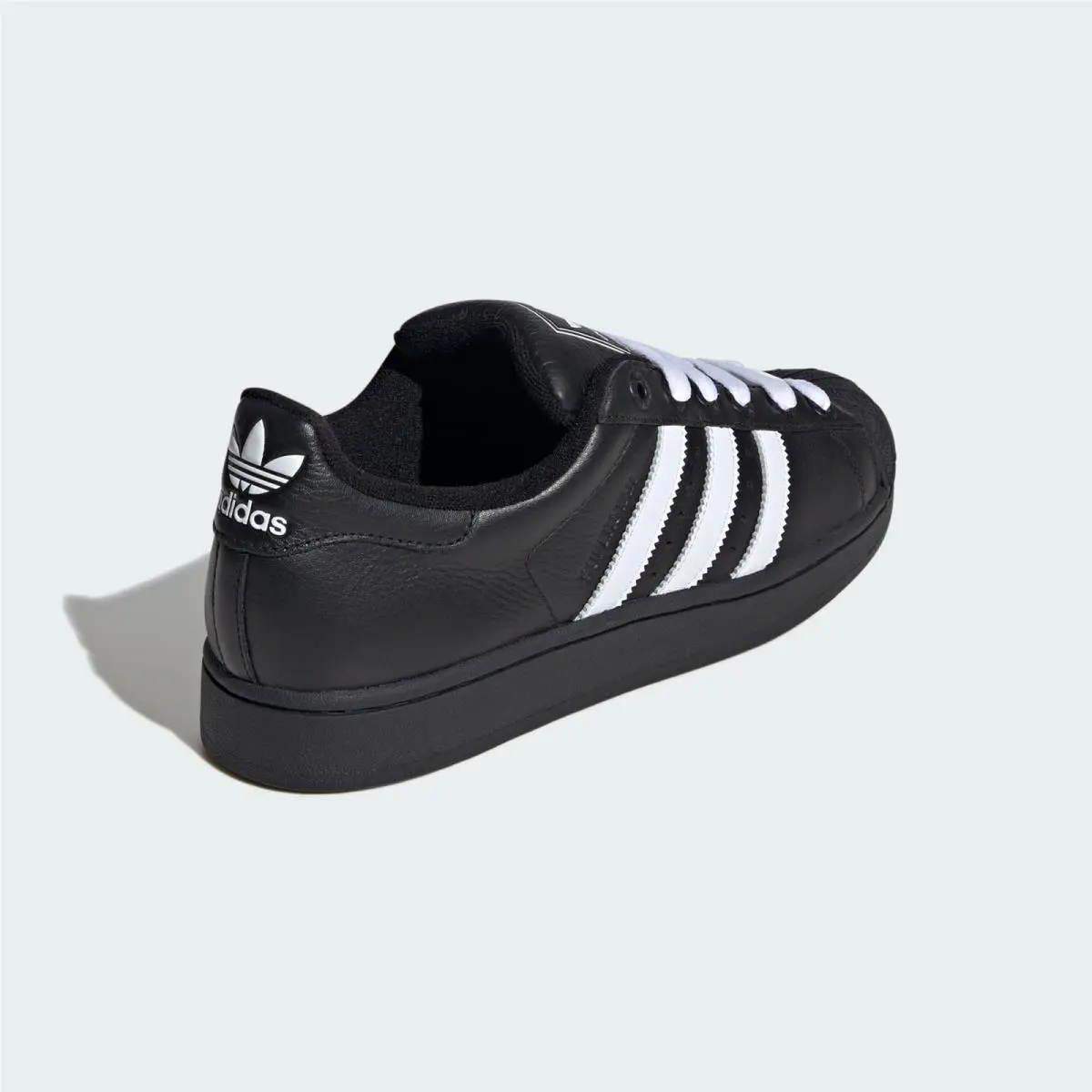 Adidas shoes - Cblack/Ftwwht/Cblack 3