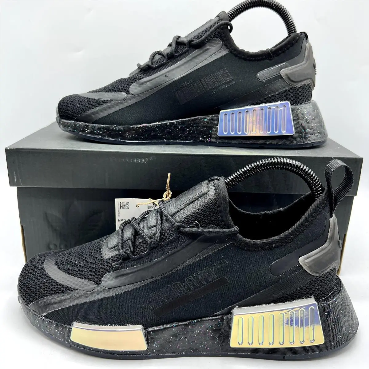Adidas NMD_R1 Spectoo Women`s Shoes Size 6 Sneakers Black Reflective GZ9288