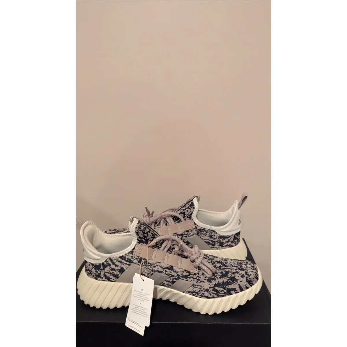 Adidas shoes - Grey/Black/Chalk White 0