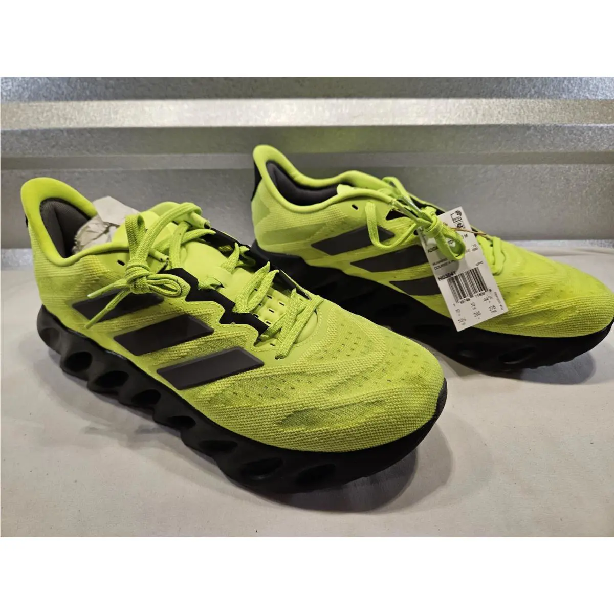 Adidas shoes - Adidas Swift FWD - Swift FWD - Green 2
