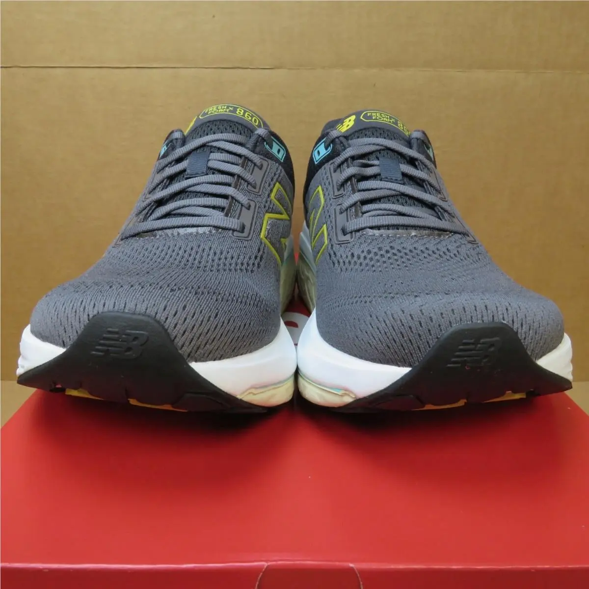 New Balance shoes - 860 v14 - Mostly Gray 0