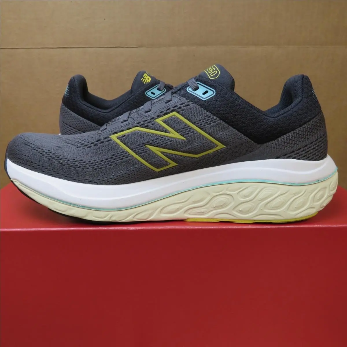 New Balance shoes - 860 v14 - Mostly Gray 6