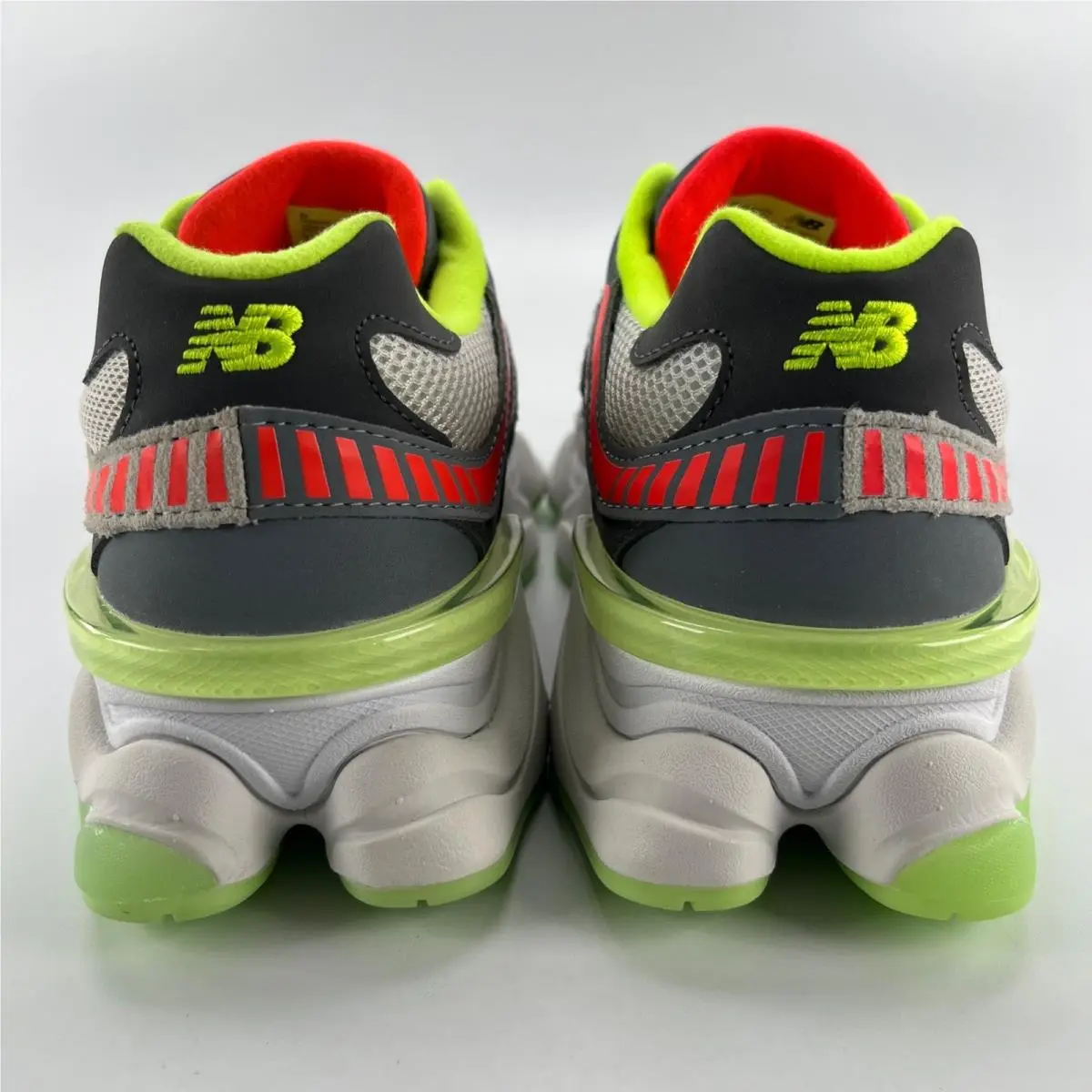 New Balance shoes - 9060 DTLR Glow - DTLR Glow - U9060DGG - Gray 3