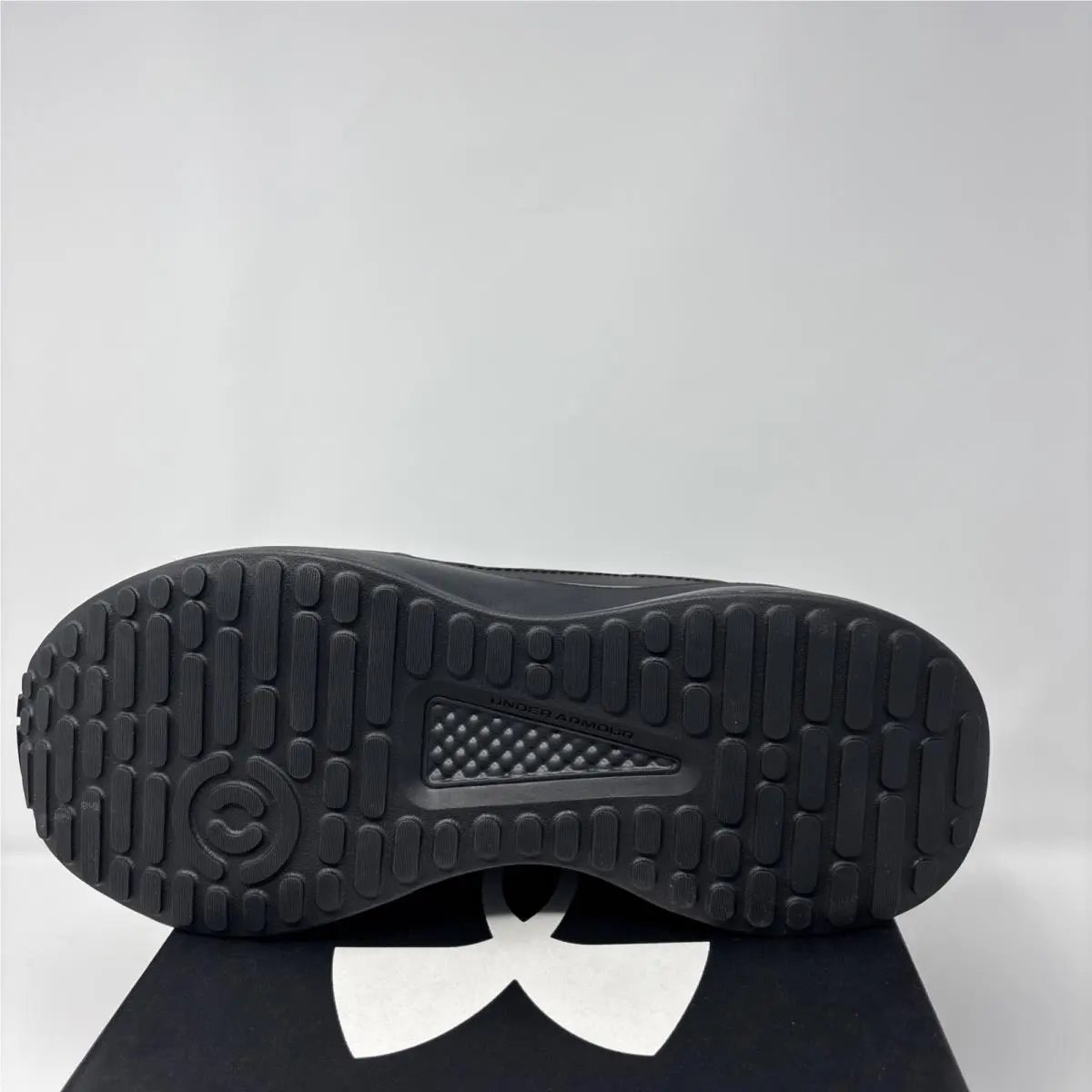 Under Armour shoes - Under Armour Charged Edge - Charged Edge - 3026860-001 - Black 3