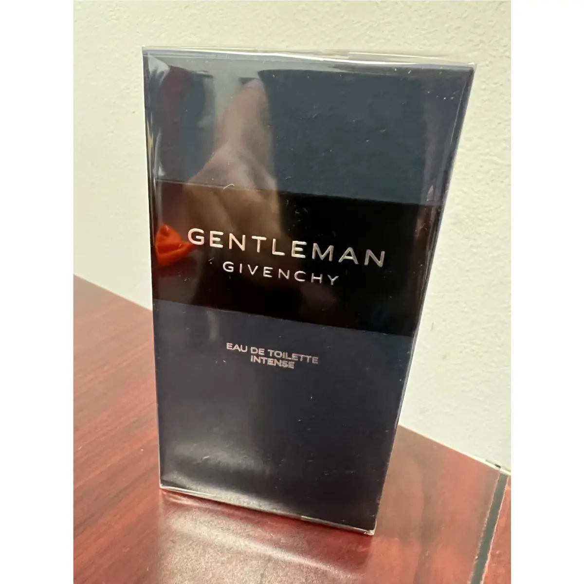 Gentleman Givenchy Eau DE Toilette Intense 3.3 FL oz / 100 ML Spray Box