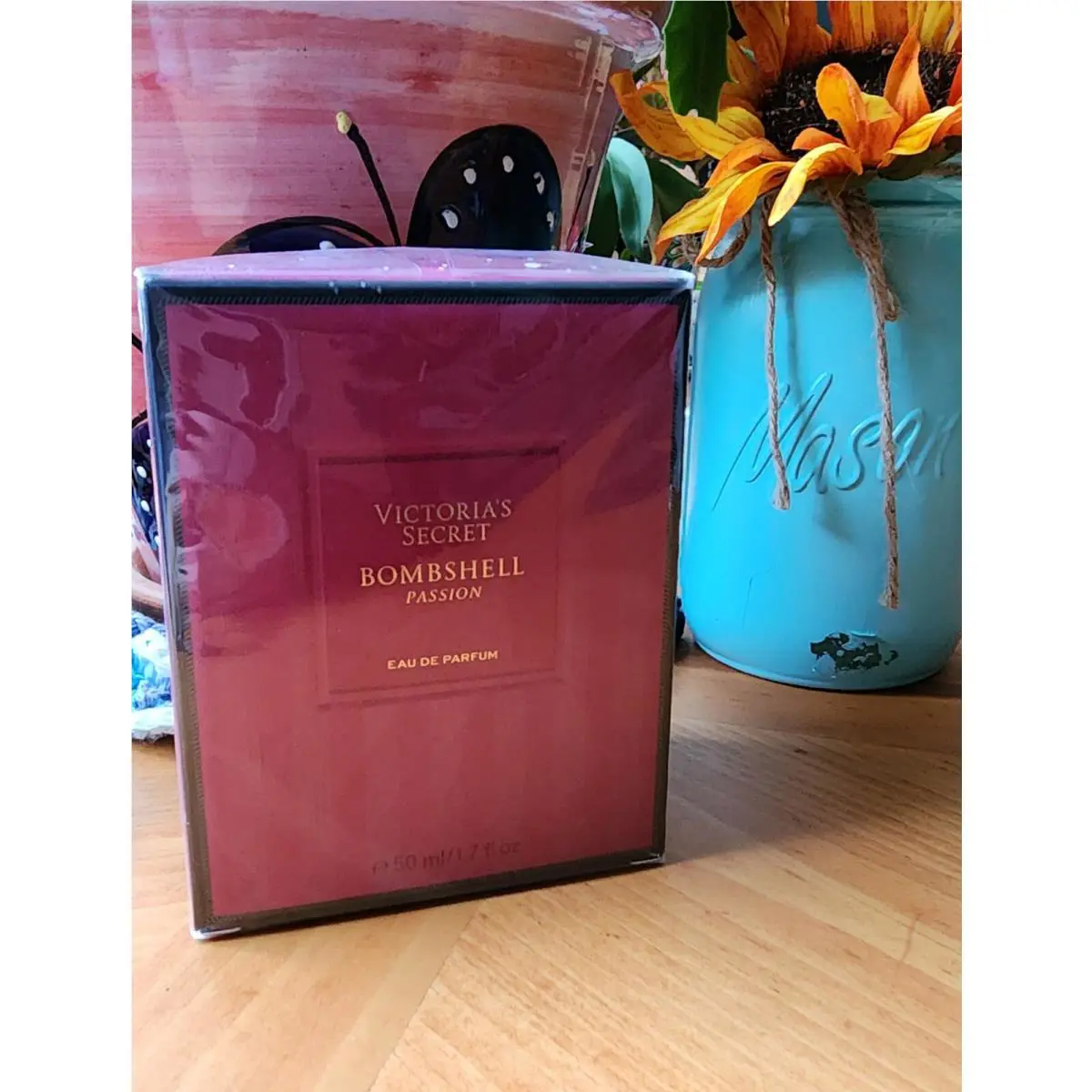 Victoria`s Secret Bombshell Passion Eau de Parfum 50 ml/1.7 fl oz