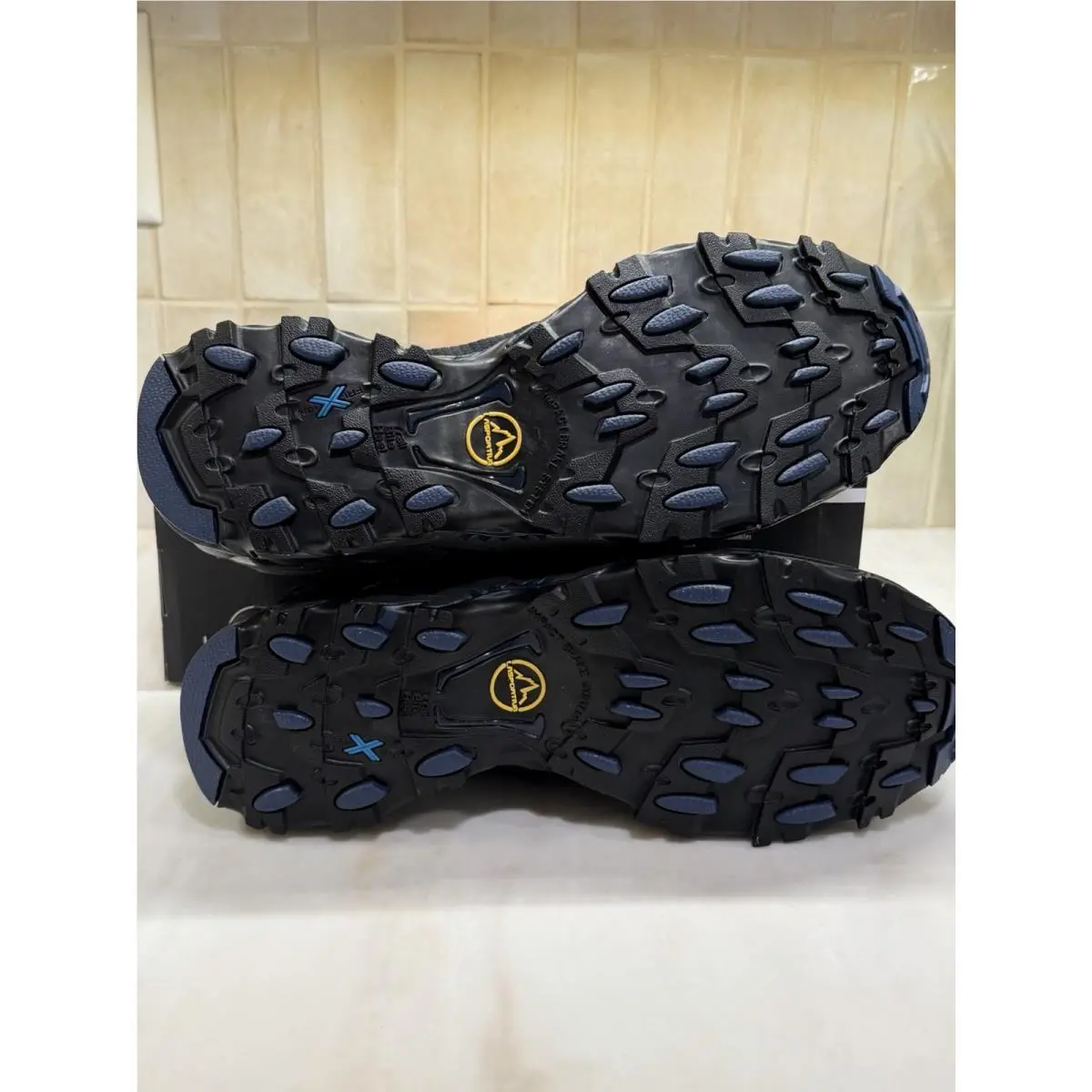 Lasportiva shoes - La Sportiva Wildcat - Wildcat - 536-900618-455 - Carbon/Opal, Manufacturer: Carbon/Opal (UPC: 801216532527) 7