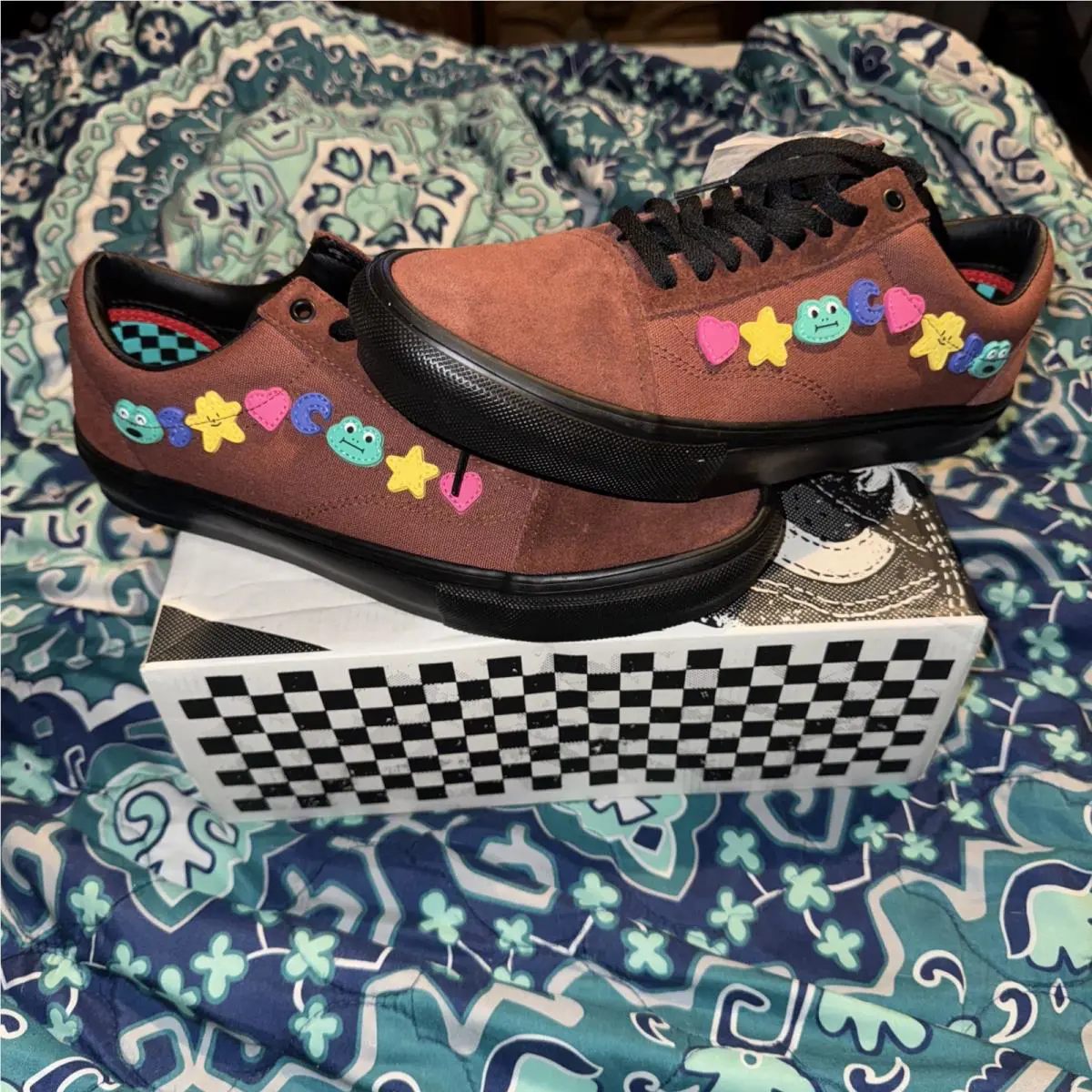 Vans shoes - Skate Old Skool x Frog Skateboards Brown/Black Shoes - VN0A5FCBY49 - Brown/Black/Multicolor (UPC: 196570138806) 1
