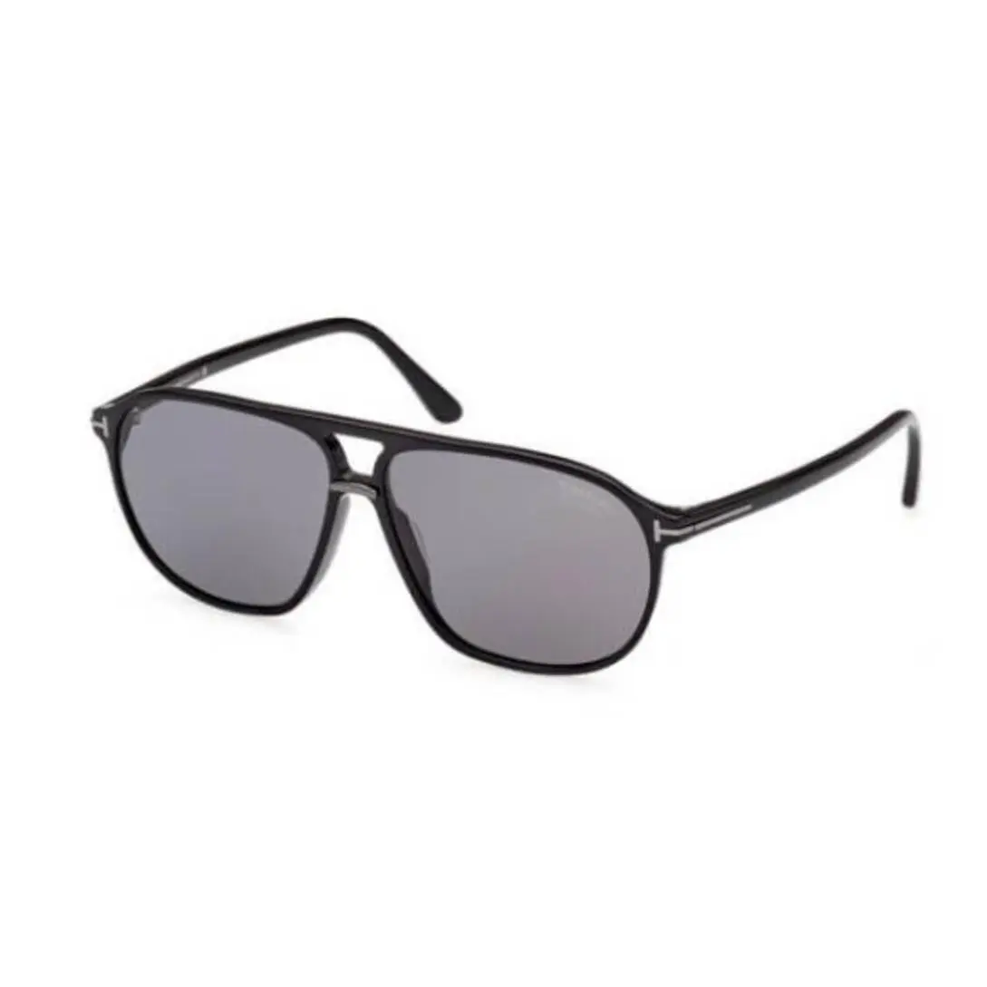 Tom Ford FT1026 Bruce 01D Shiny Black /smoke Polarized Men`s Sunglasses