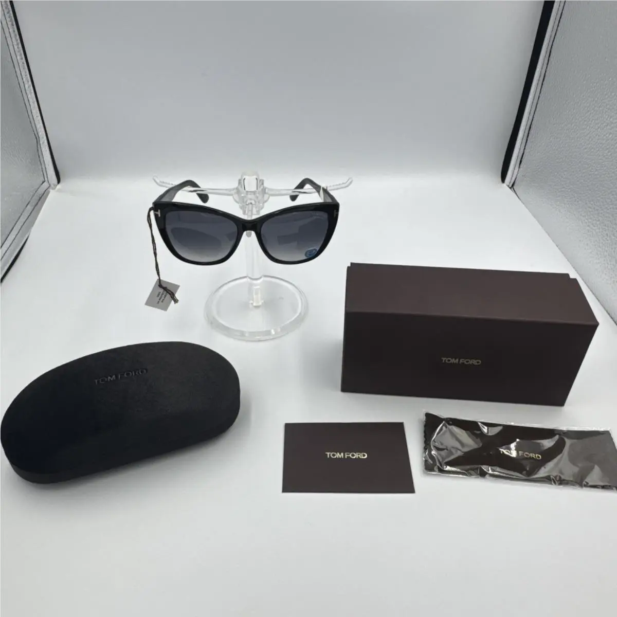 Tom Ford Polarized Sunglasses FT0937 Nora 01D-57
