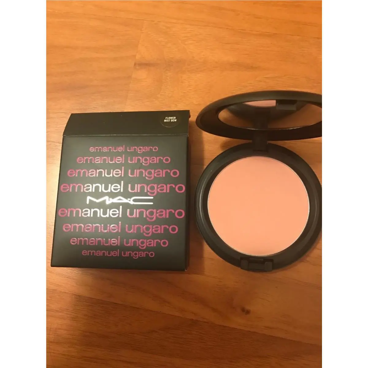 Mac Beauty Powder Flower Dew Mist Emanuel Ungaro Collection Very Rare