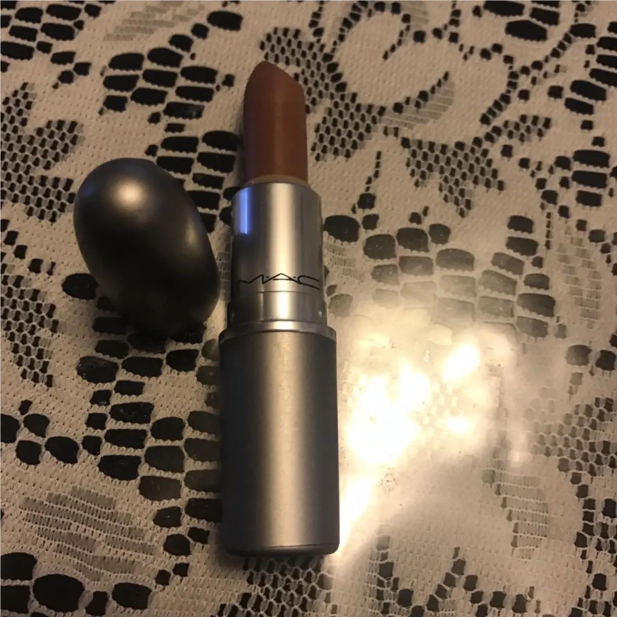 Bnwob Mac Lipstick Aura Super Rare