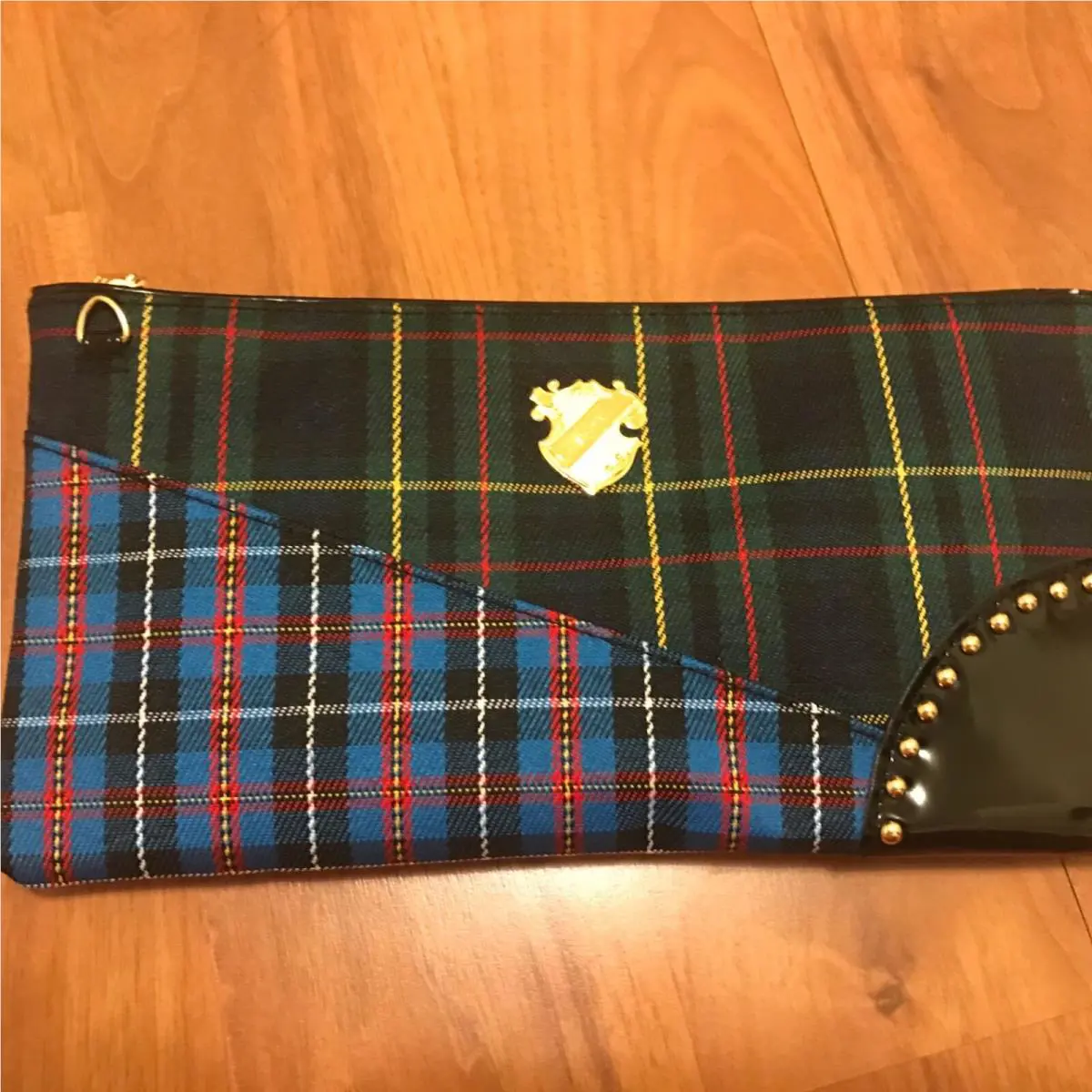 Bnip Authentic. Mac She Got IT All Brush Set Comes w/ Strap