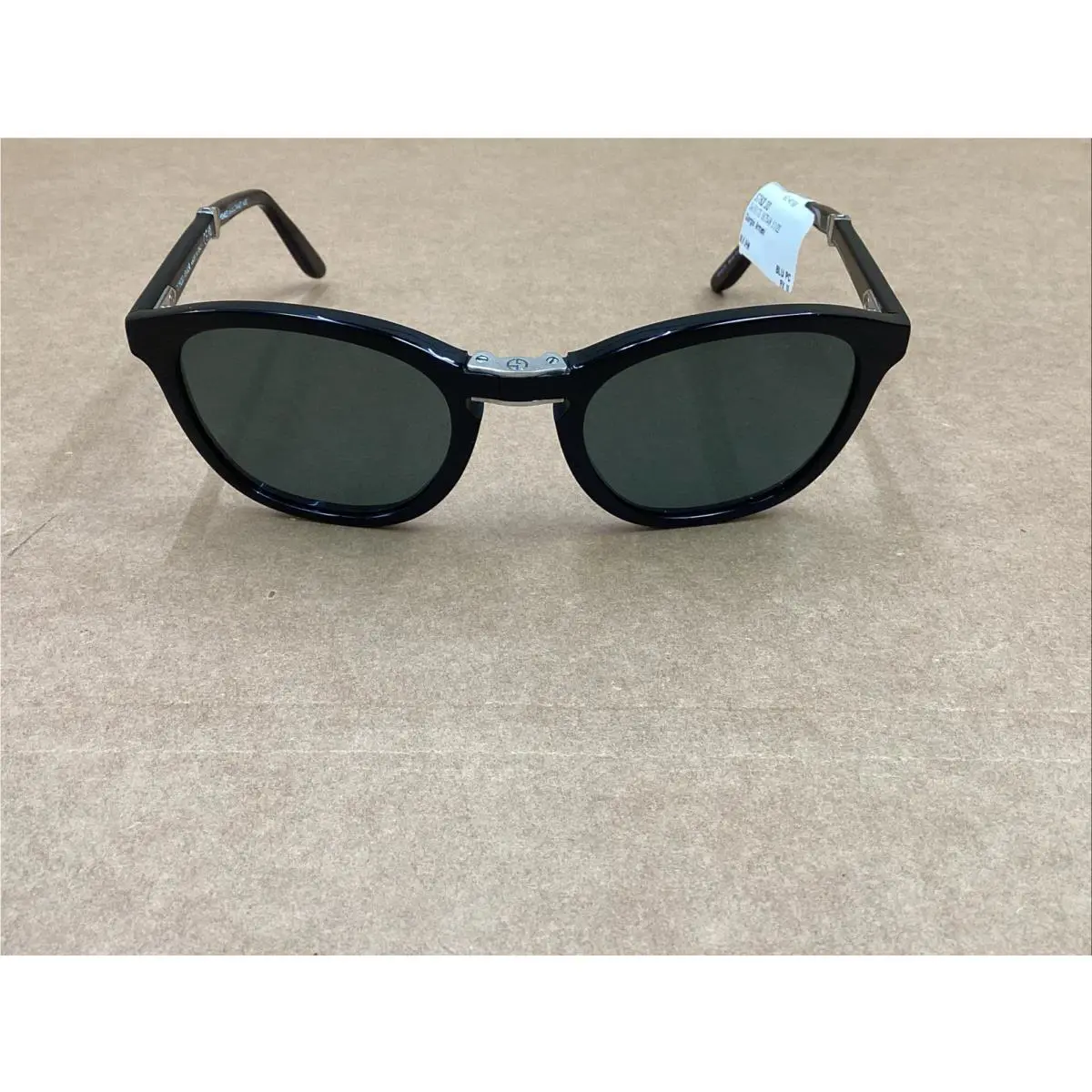 Giorgio Armani AR 8170 Folding Black Squared Sunglasses Please Read