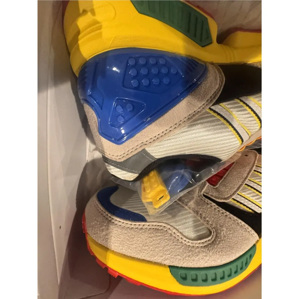 Adidas shoes - adidas ZX 8000 - FZ3482 - Multicolor 0