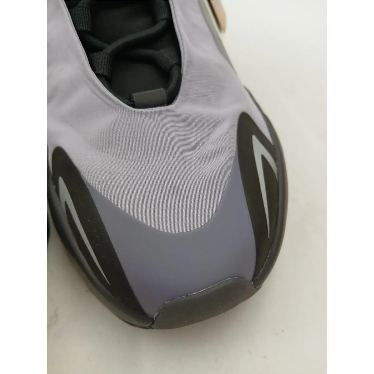 Adidas shoes - adidas YZY 700 MNVN Geode - GW9526 - Gray 4