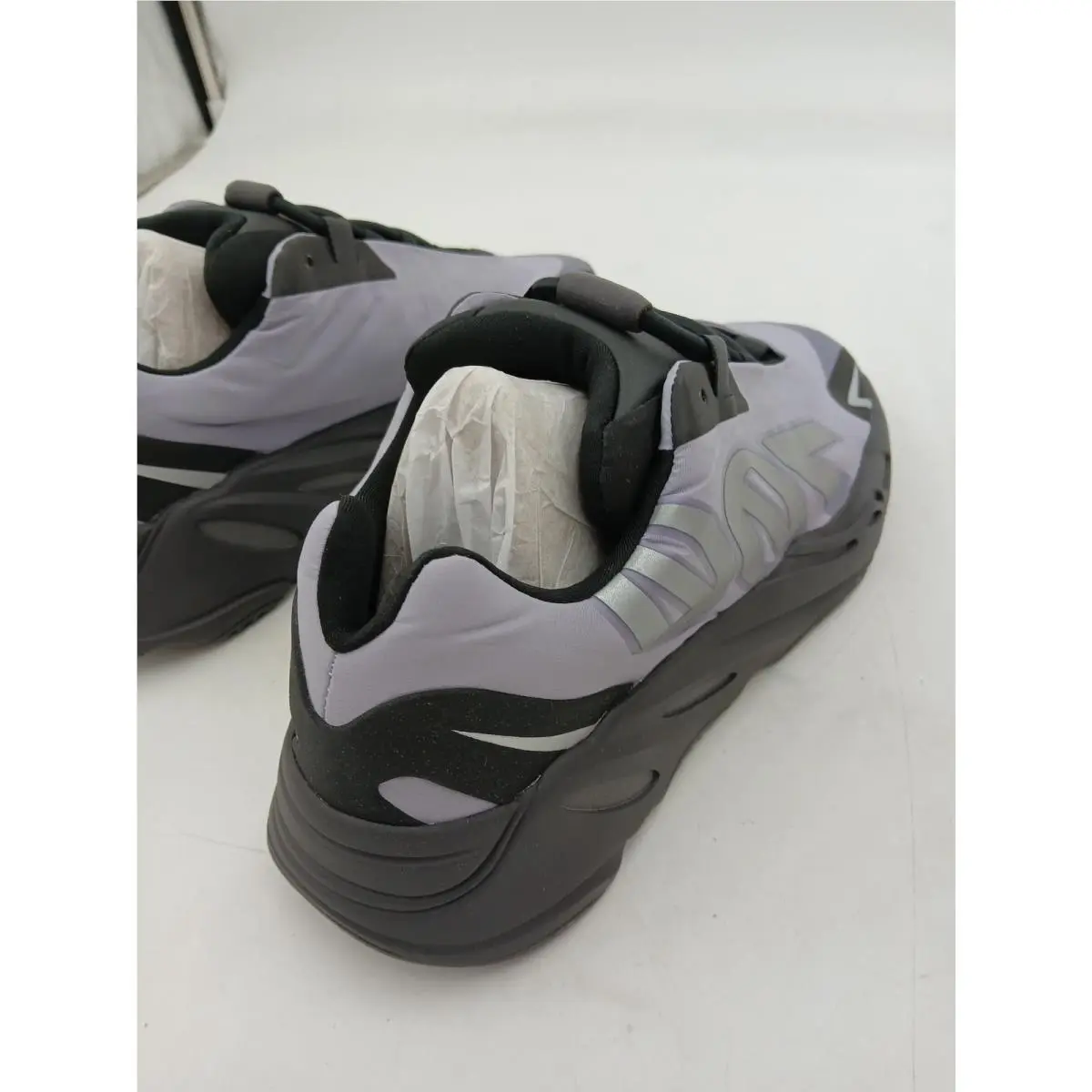 Adidas shoes - adidas YZY 700 MNVN Geode - GW9526 - Gray 6